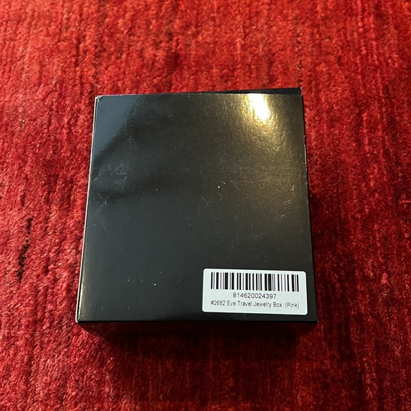 NWT Brouk & Co. Eva Travel Jewelry Case, vegan leather, pink -never opened - Picture 6 of 6